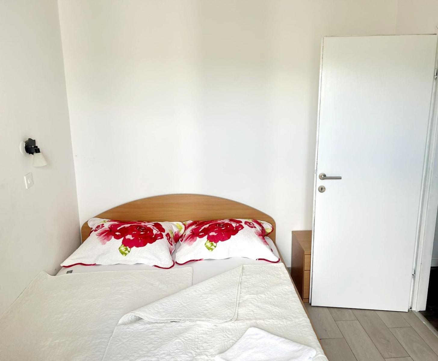 Gajac C72 Apartment *